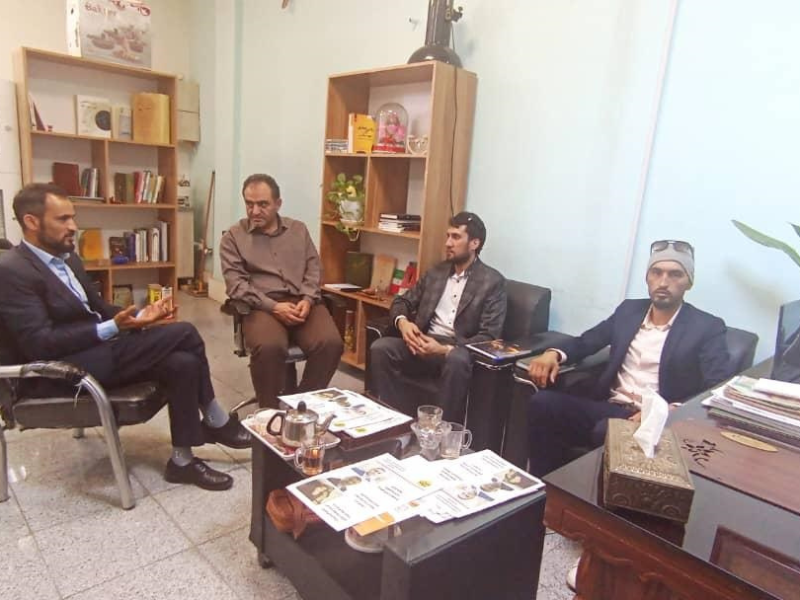 نشست مشترک با خبرنگاران افغانستانی در تبعید