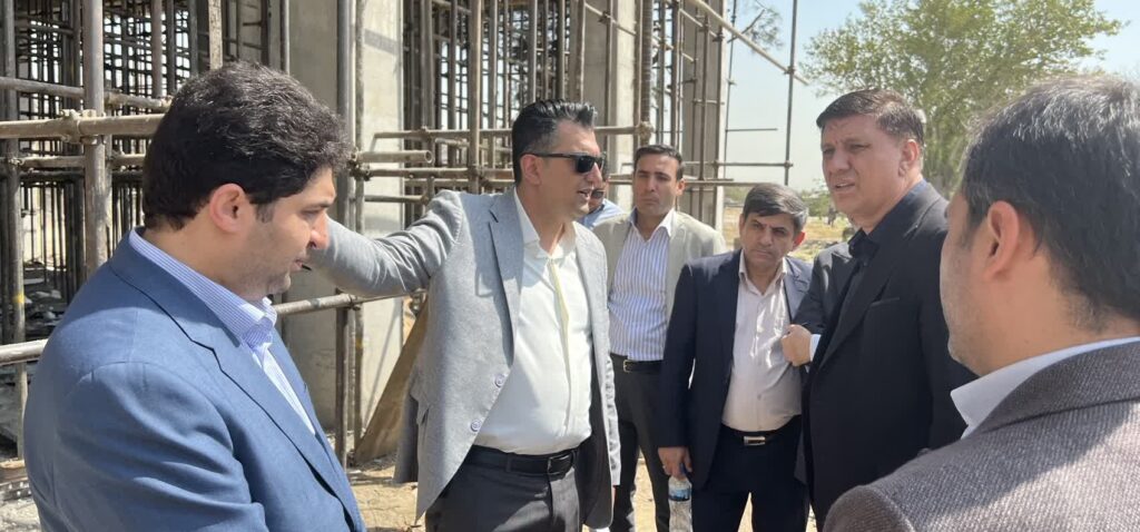 بازدید مدیرکل سازمان دهیاری‌های کشور به همراه تیمی از استانداری تهران از پروژه‌های عمرانی دهیاری مرتضی گرد